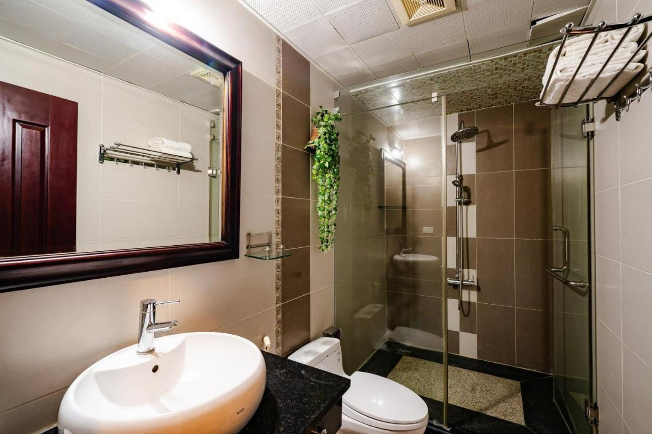 Wild Lotus Hotel Apartment 2 Hanoï Extérieur photo